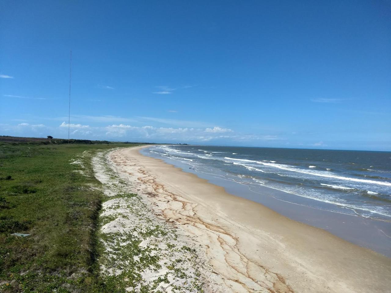 Pousada Do Flavio Barra de Itabapoana Bagian luar foto